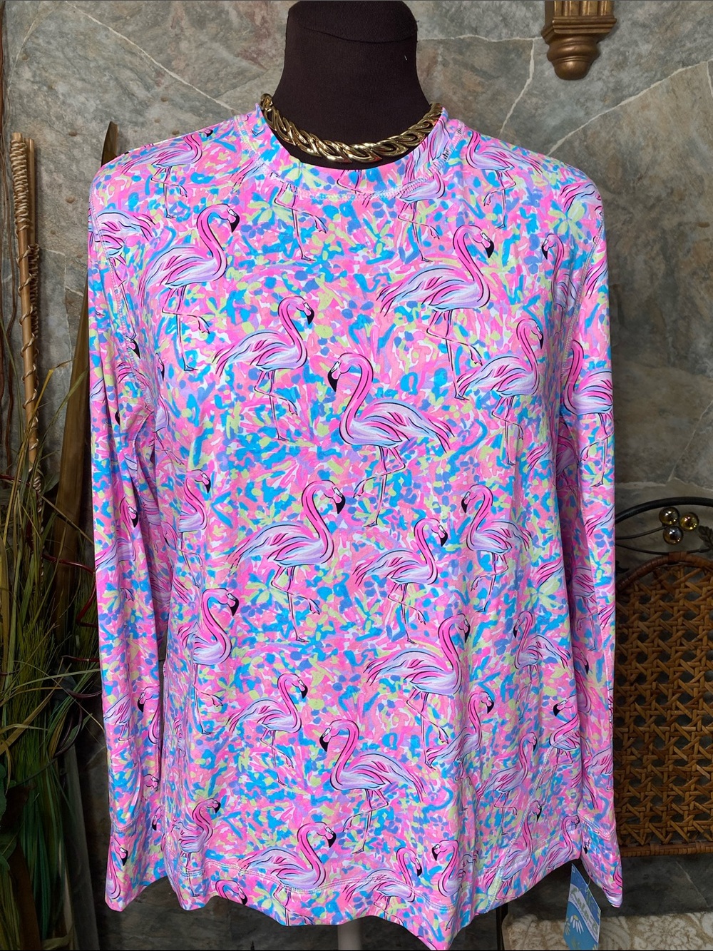 Lulu B shirt top blouse tunic long sleeve thumb hole confetti with flamingos